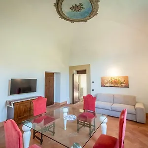 Historical Renaissance Palace , Montepulciano Italy